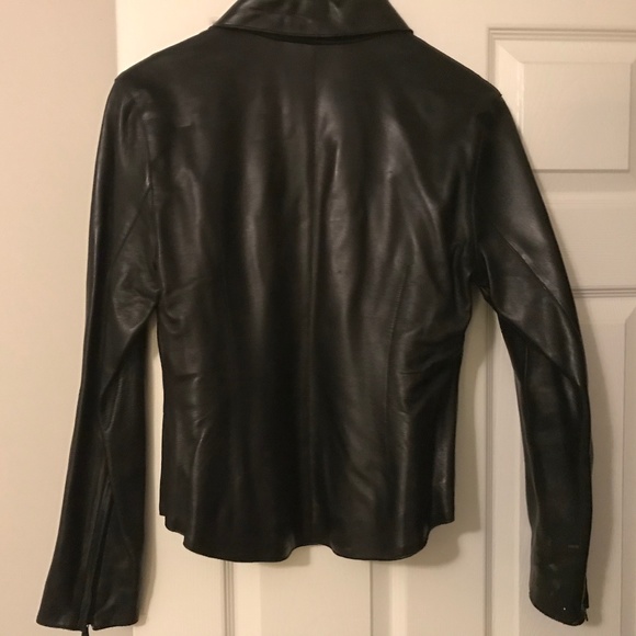 Andrew Marc black lamb skin leather jacket. - Picture 2 of 5